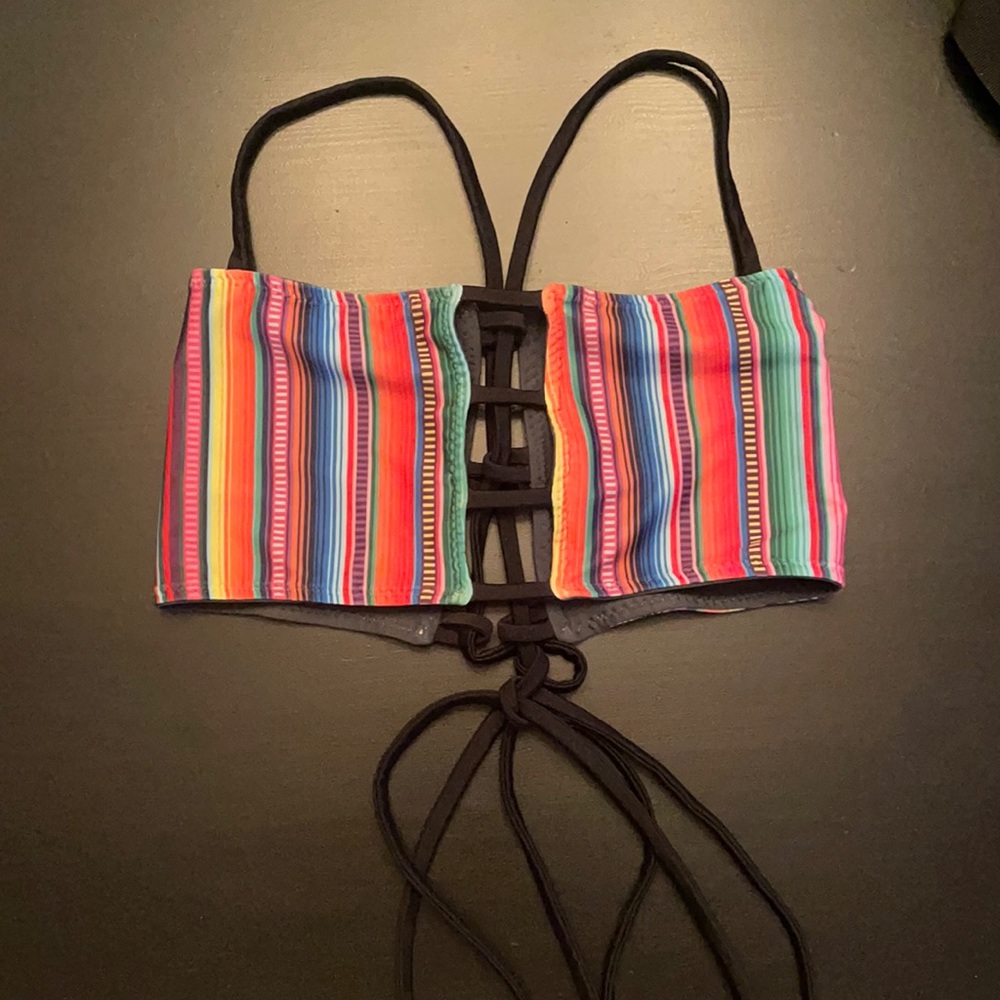 Savage Swim “Jessie” reversible top. Grey/Serape